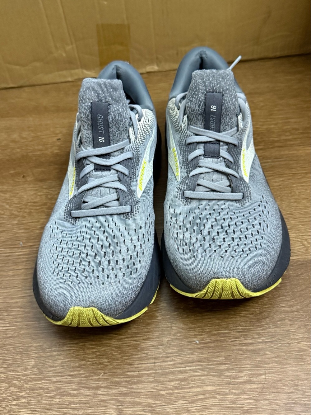 Brooks Ghost 16, Sneakers Shoes Men’s Size 12